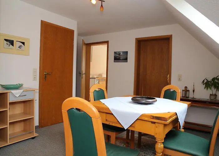 Am Schwarzen Wehl Апартаменты